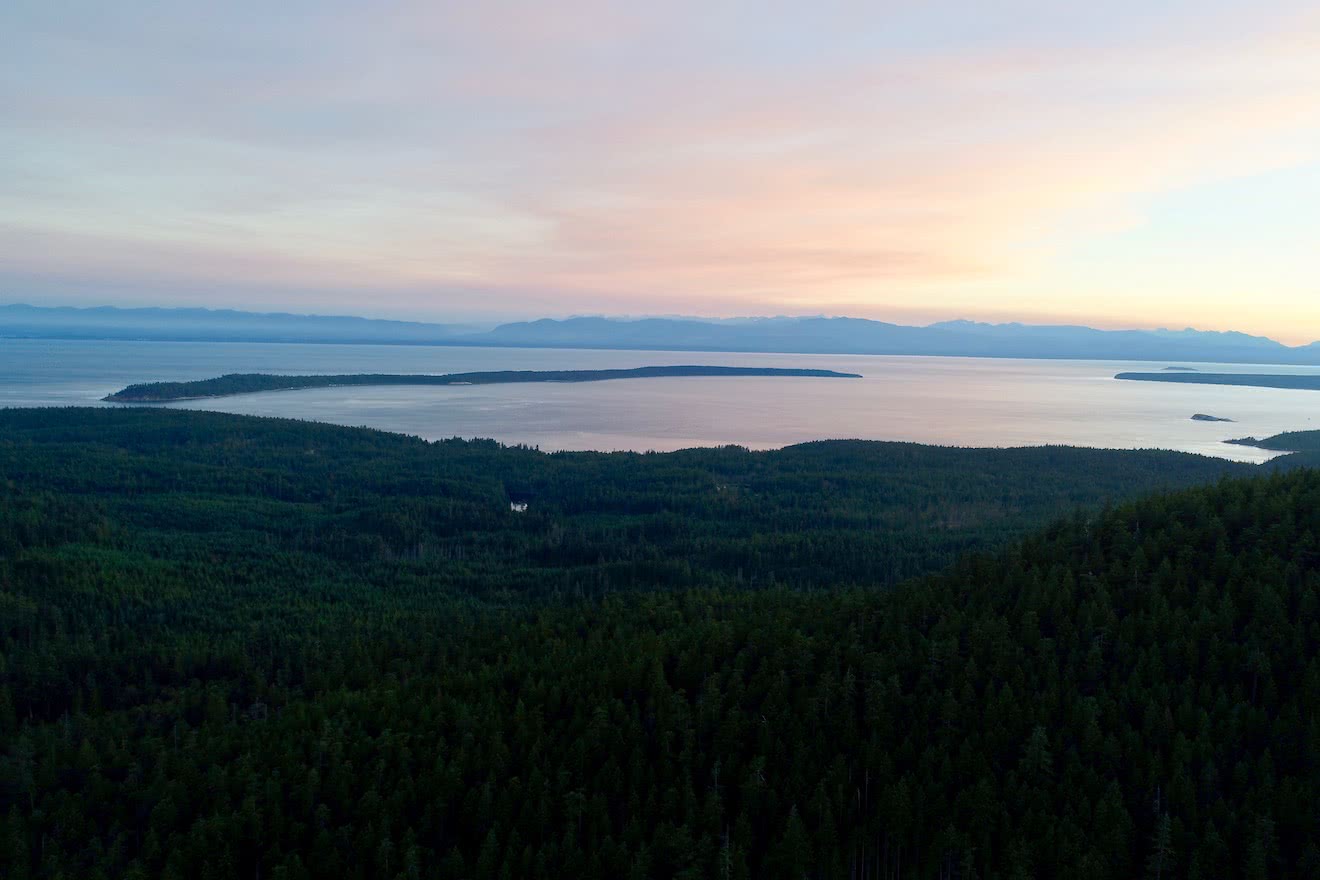 The unique dune ecology of Savary Island make it one of BC's best kayak destinations