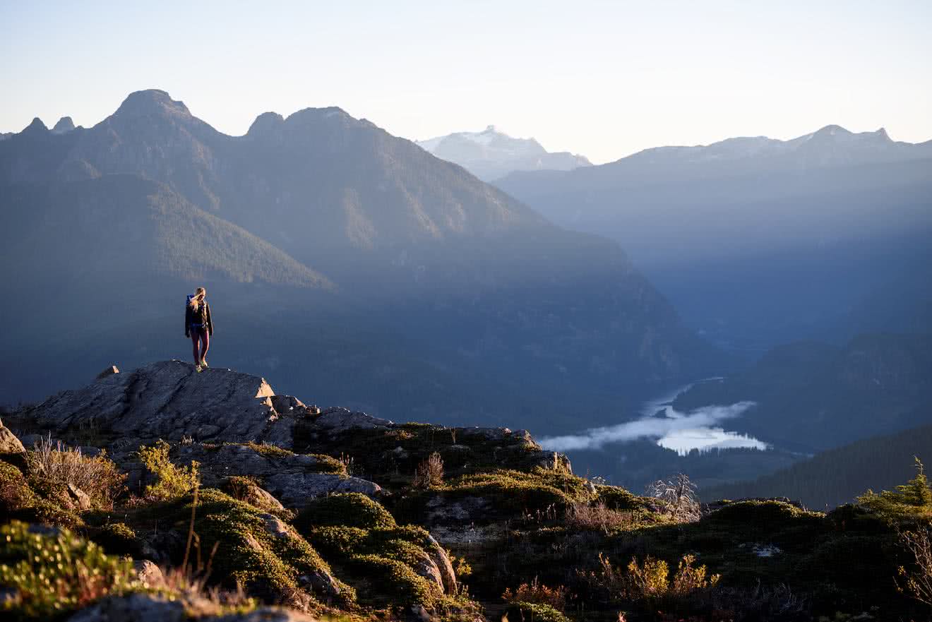 There are incredible mountain hikes on both sides of the coastal loop