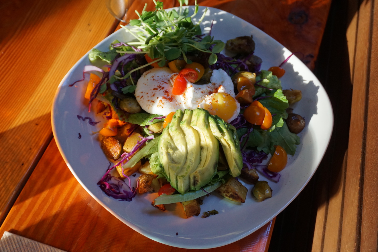 A colourful breakfast served at Cabana Desolation Eco Resort