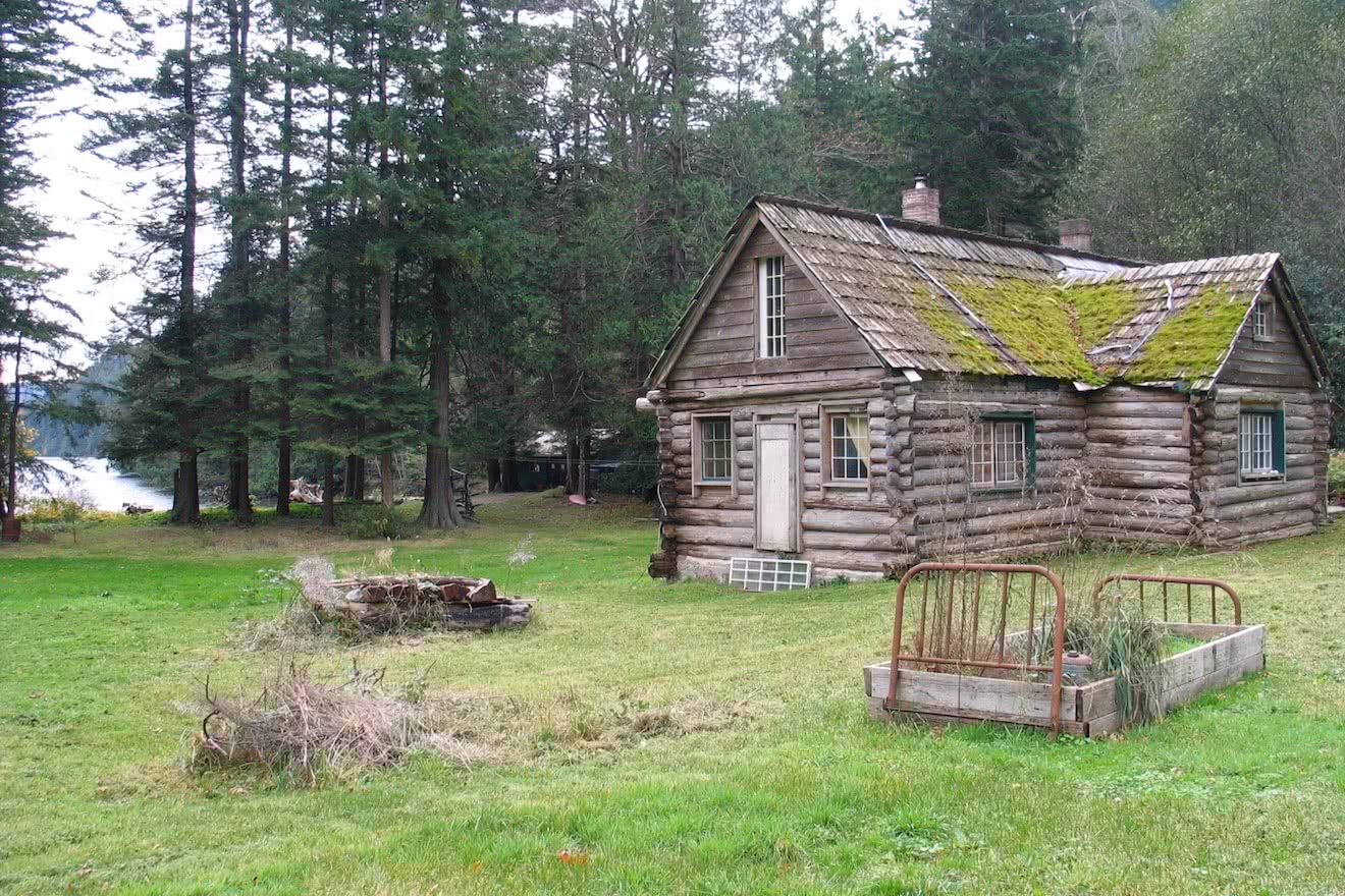 The Cougar Lady's cabin in Penrose Bay