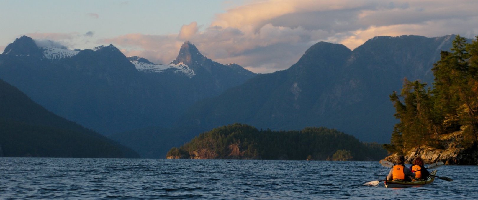 Kayak rental vancouver, the Sunshine Coast & Powell River for Desolation Sound